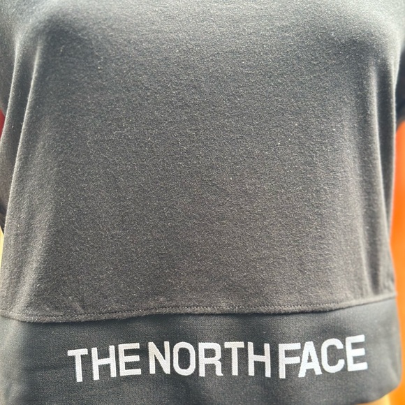 NORTH FACE COORDINATES CROPPED TANK (L) - Picture 2 of 6